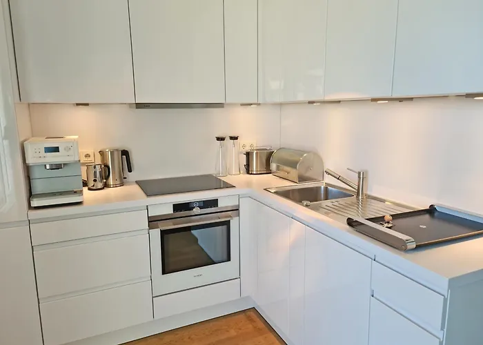 Apartment Am Hohen Ufer Whg 5 *